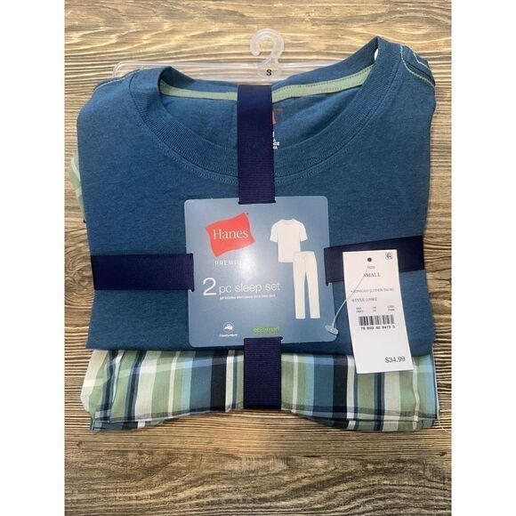Hanes Premium Men's 2pk Plaid Pajama Set - Green Size Small. NWT. $34.99. 3 - Picture 1 of 5